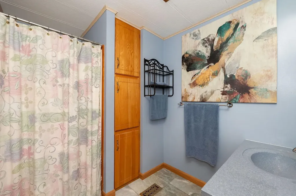 11 Caribbean Lane Rochester NH 03867
