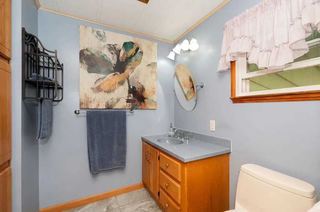 11 Caribbean Lane Rochester NH 03867