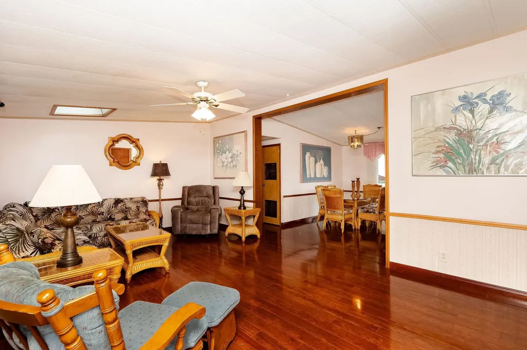 11 Caribbean Lane Rochester NH 03867