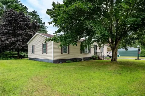 11 Caribbean Lane Rochester NH 03867