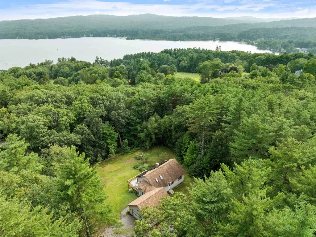 338 Lake Shore Drive Franklin NH 03235