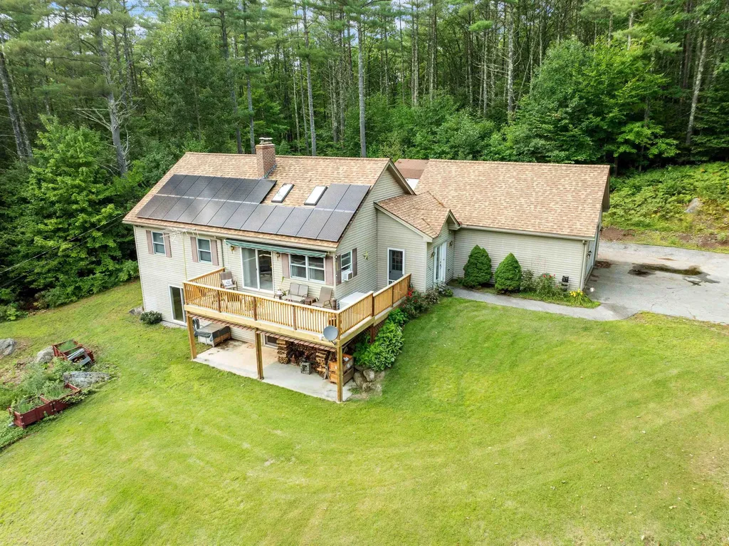 338 Lake Shore Drive Franklin NH 03235