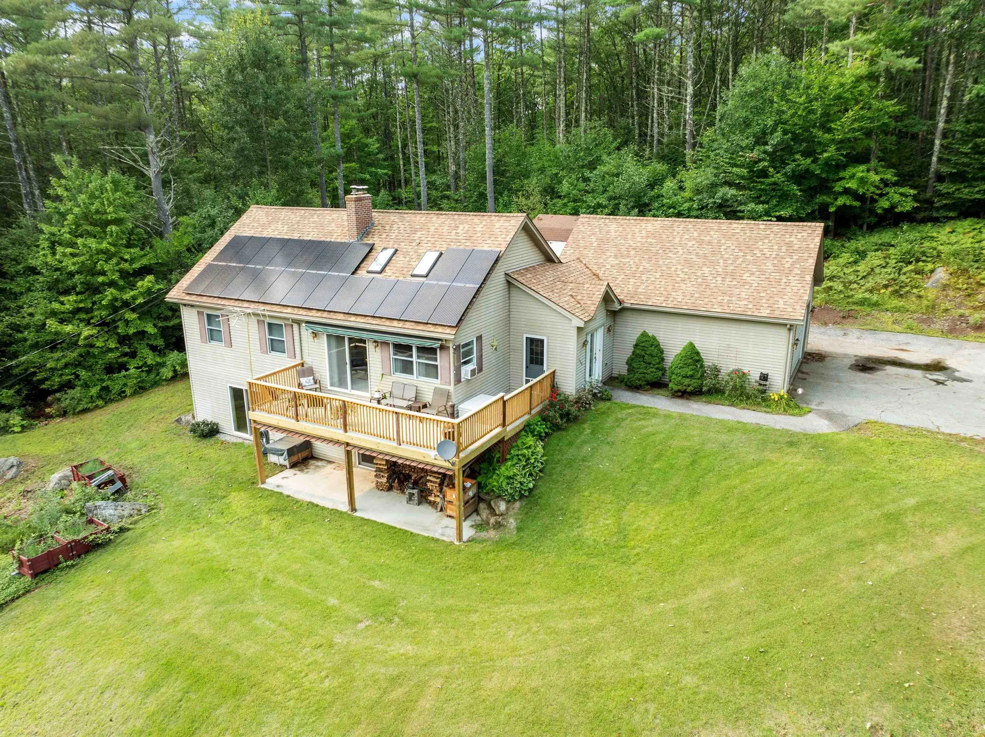 338 Lake Shore Drive Franklin NH 03235