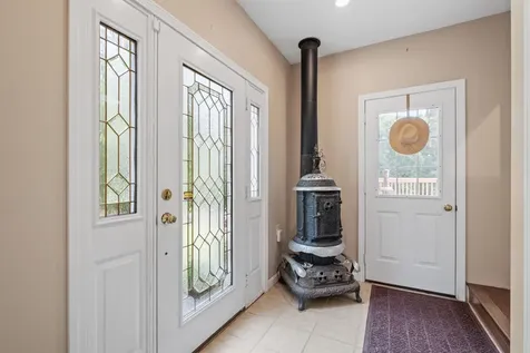 338 Lake Shore Drive Franklin NH 03235