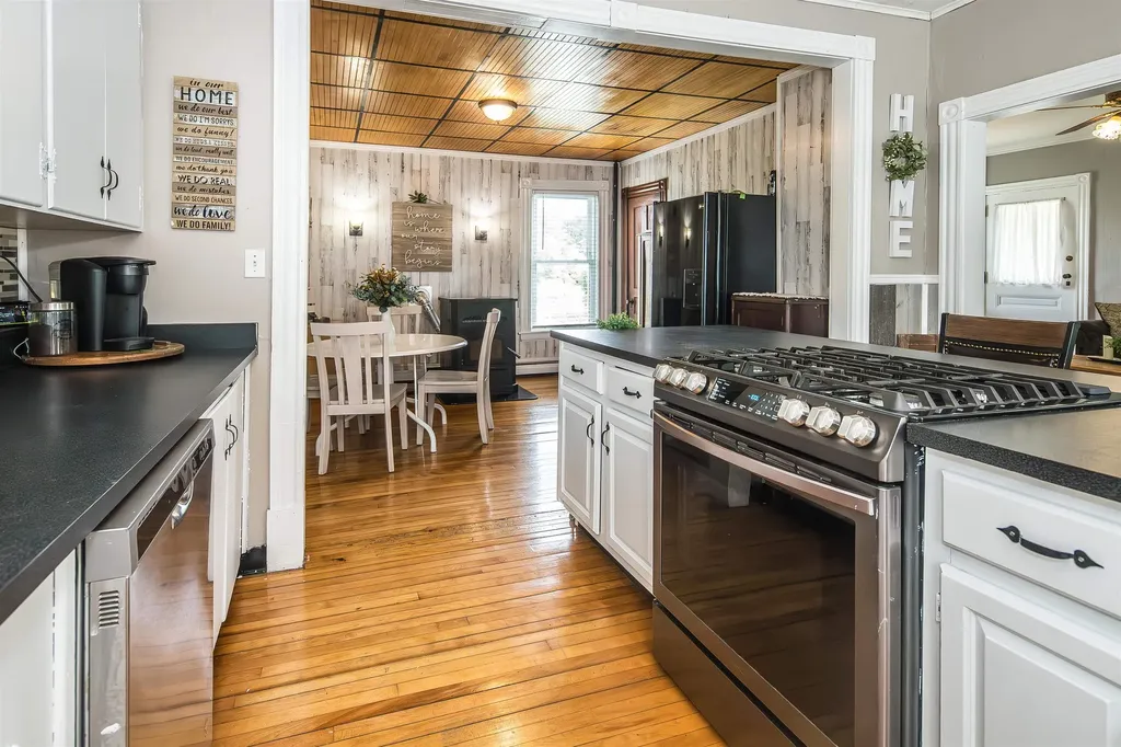 87 Baxter Street Rutland City VT 05701