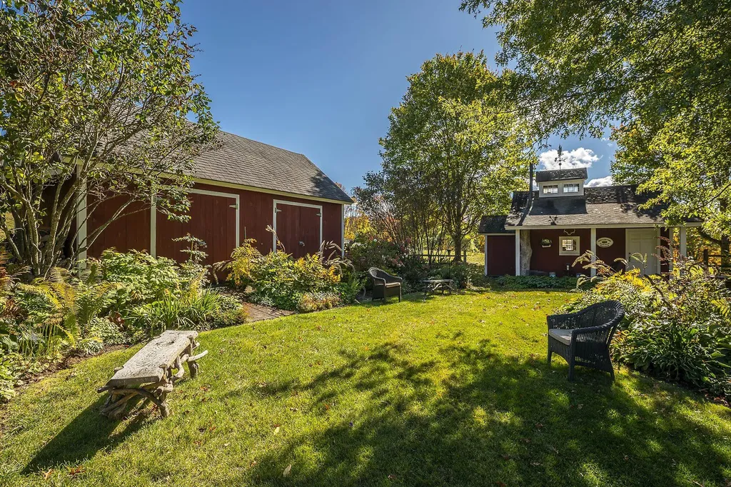 501 Galaxy Hill Road Pomfret VT 05067