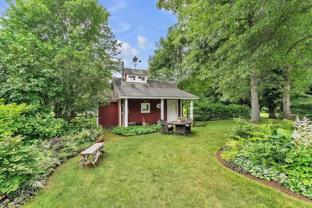 501 Galaxy Hill Road Pomfret VT 05067