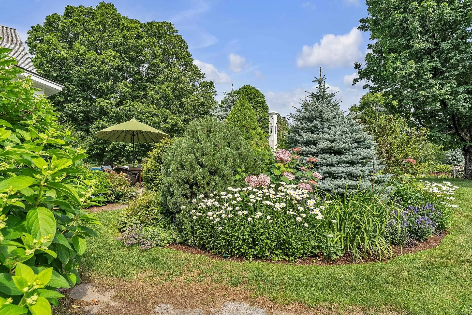 501 Galaxy Hill Road Pomfret VT 05067