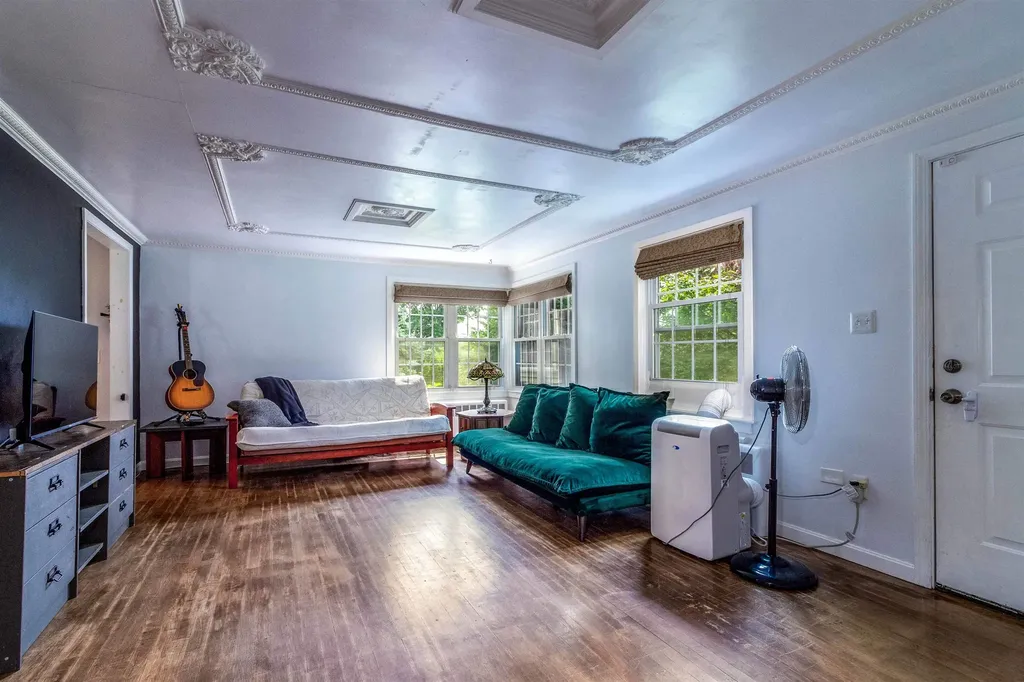 12 Sargent Avenue Rutland City VT 05701