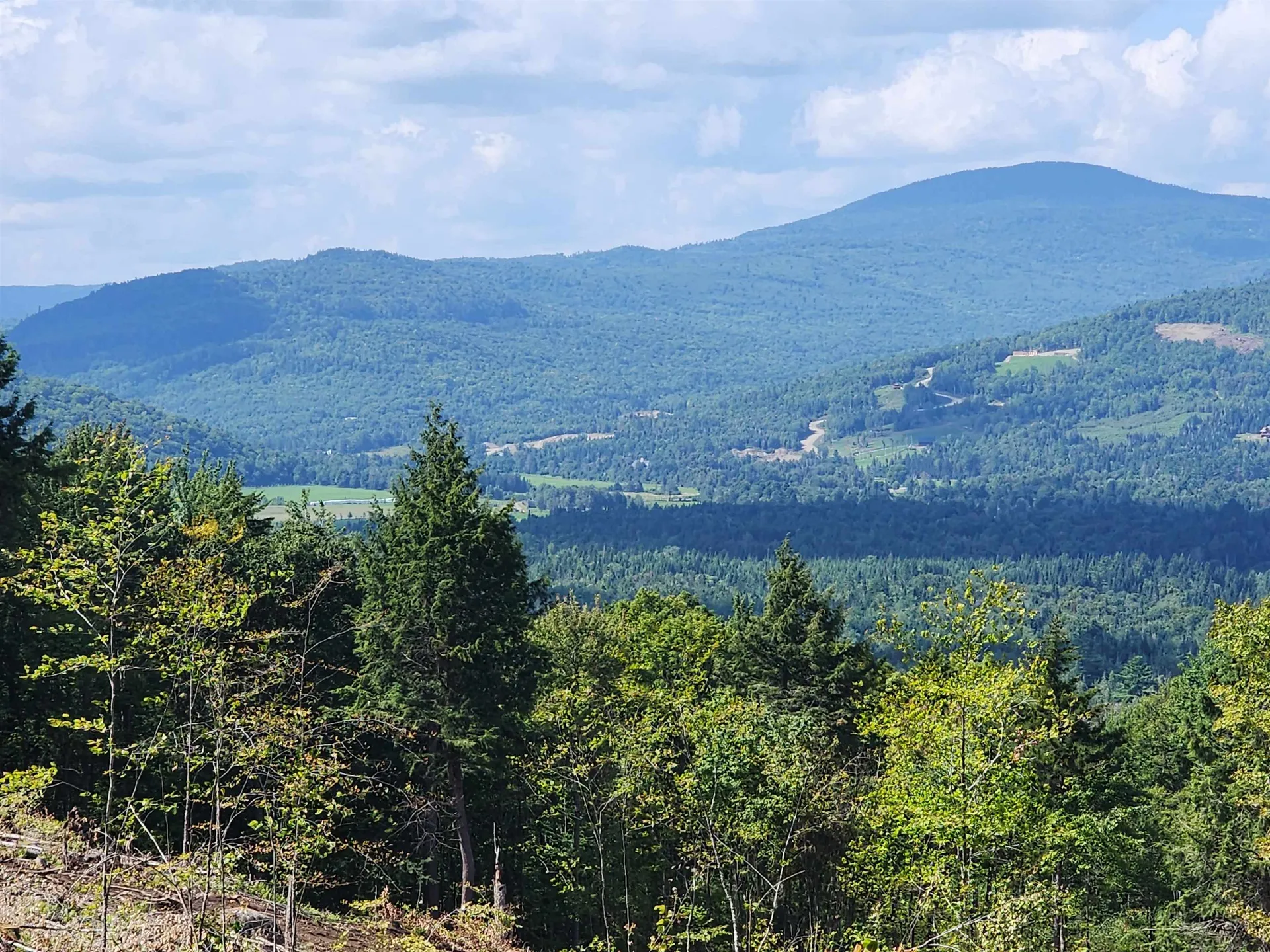 260 Berlin Road Errol NH 03579