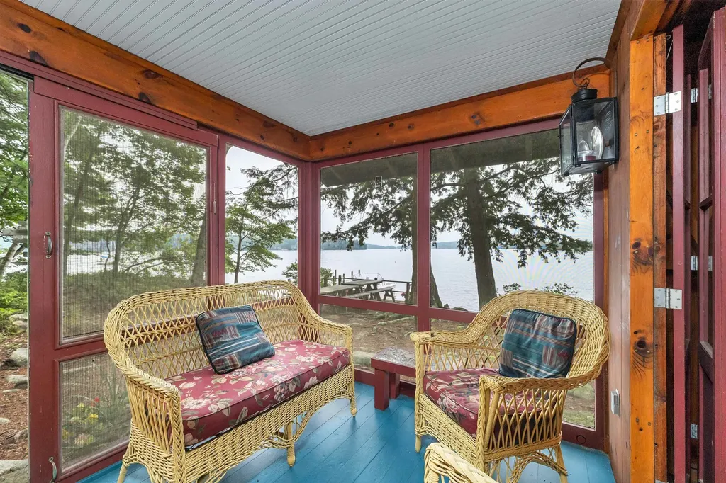 10 Chase Island Tuftonboro NH 03816