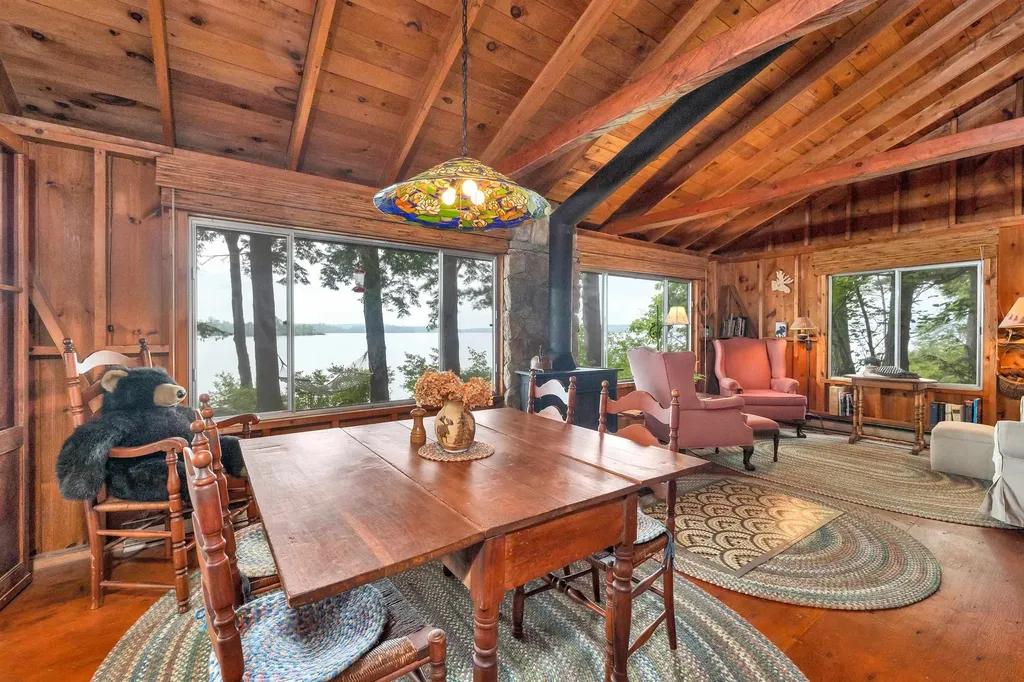 10 Chase Island Tuftonboro NH 03816