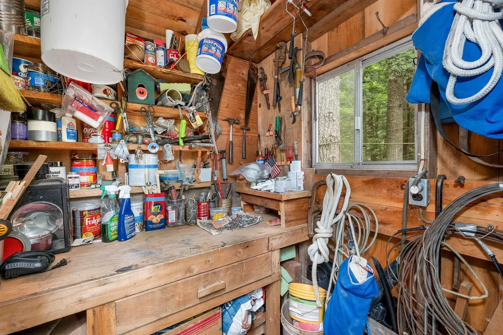 10 Chase Island Tuftonboro NH 03816