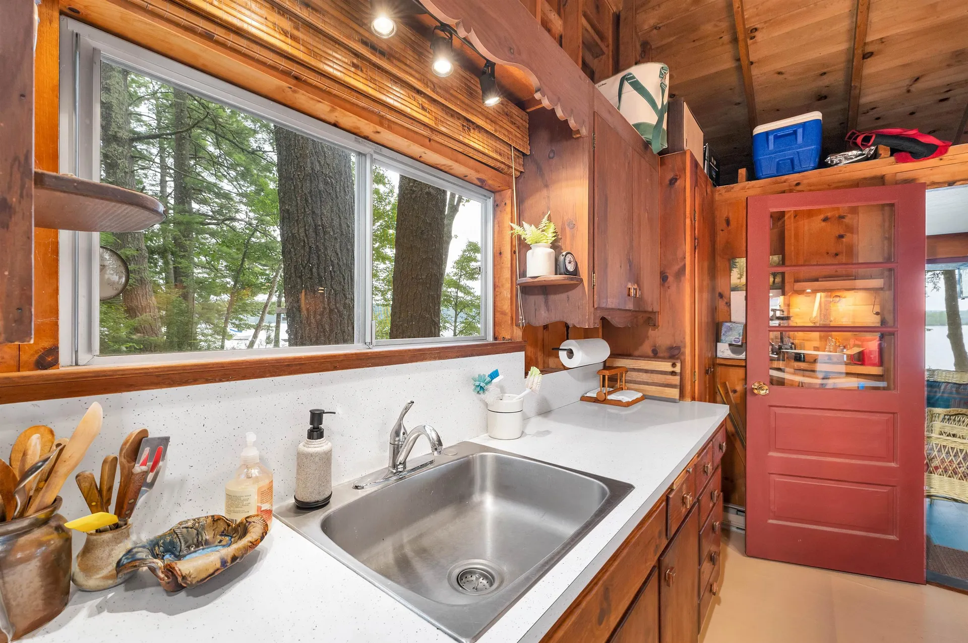 10 Chase Island Tuftonboro NH 03816