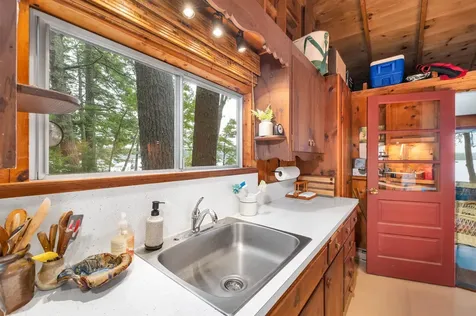 10 Chase Island Tuftonboro NH 03816