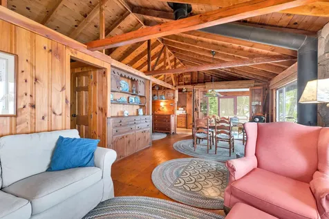 10 Chase Island Tuftonboro NH 03816