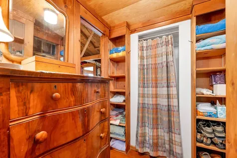 10 Chase Island Tuftonboro NH 03816