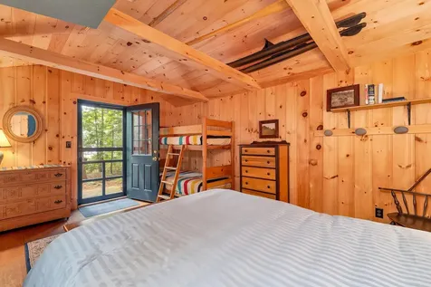 10 Chase Island Tuftonboro NH 03816