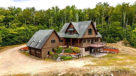 12 Evergreen Drive Gorham NH 03581