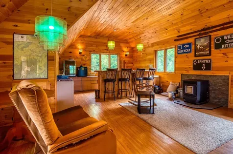 12 Evergreen Drive Gorham NH 03581