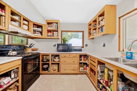 3160 South Hill Road Williamstown VT 05679