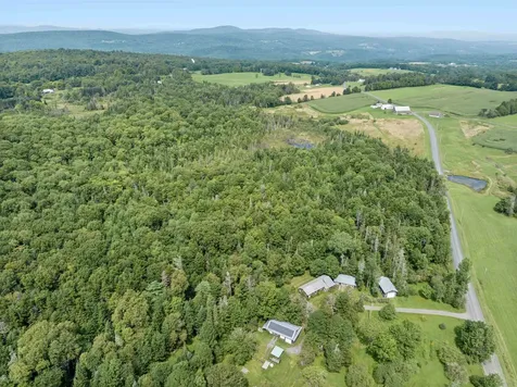 3160 South Hill Road Williamstown VT 05679