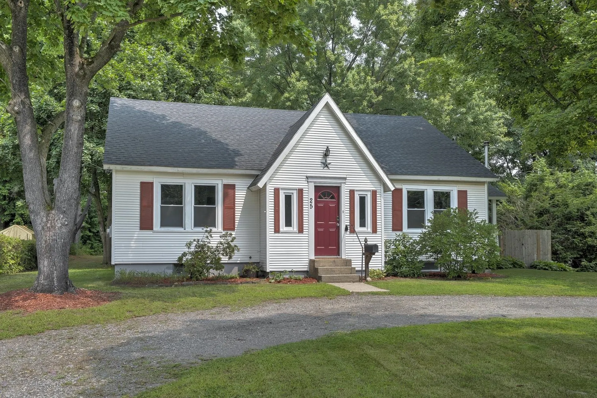 25 Wright Street Keene NH 03431