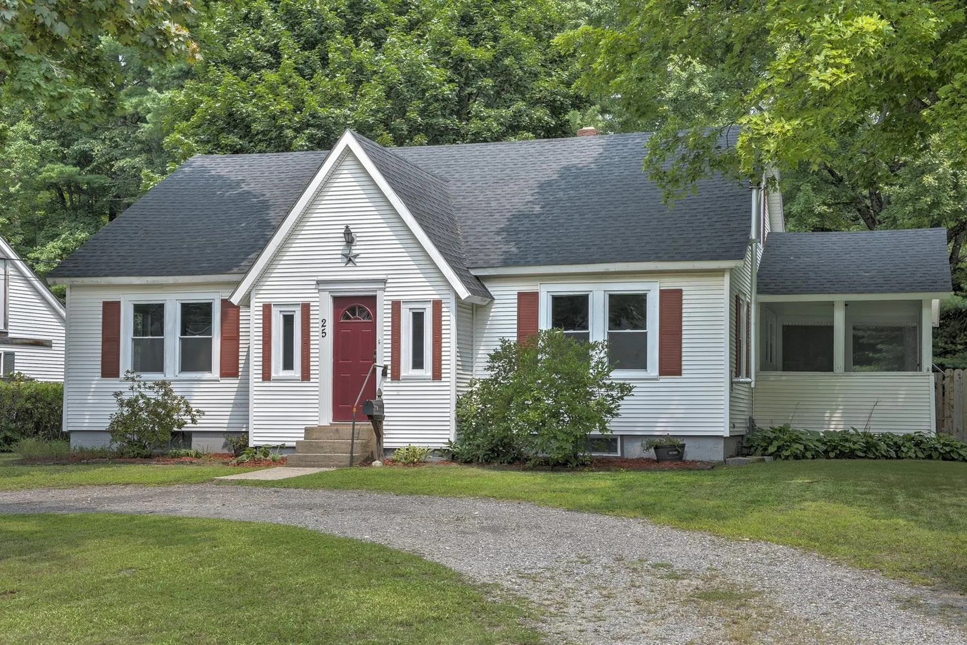 25 Wright Street Keene NH 03431