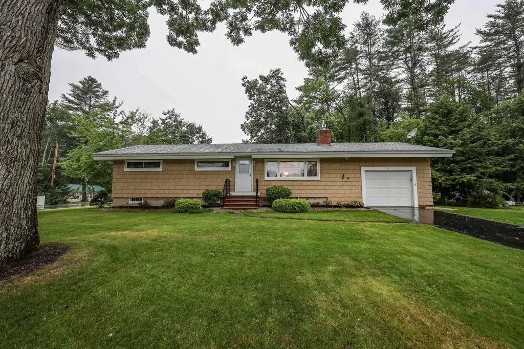 2 Juniper Street Rochester NH 03867