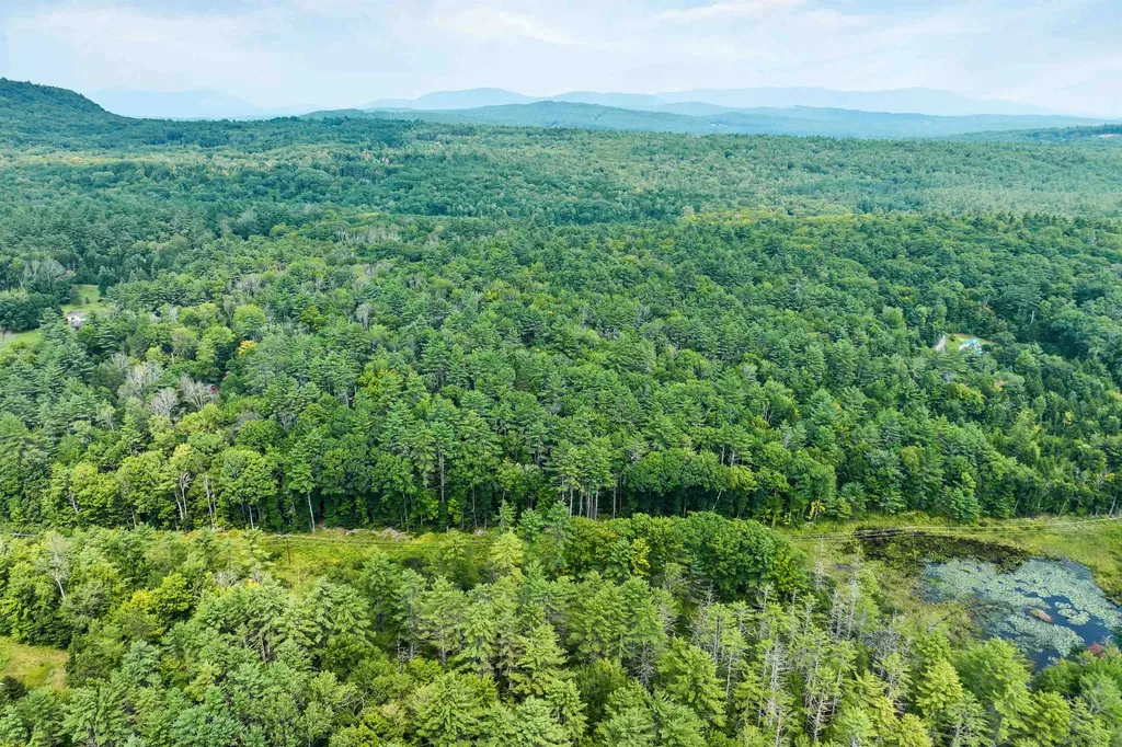 0 Straits Road New Hampton NH 03256