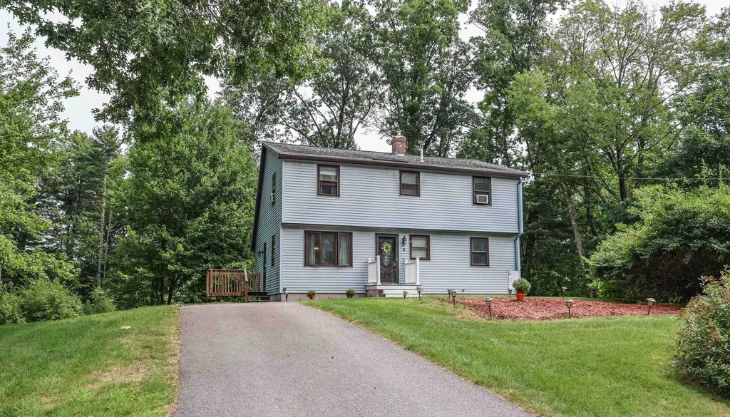 6 Terra Lane Hudson NH 03051