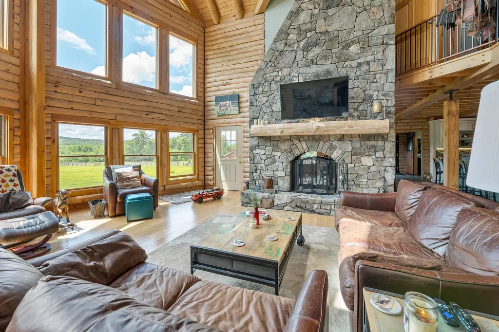 1132 Cleveland Hill Road Tamworth NH 03886