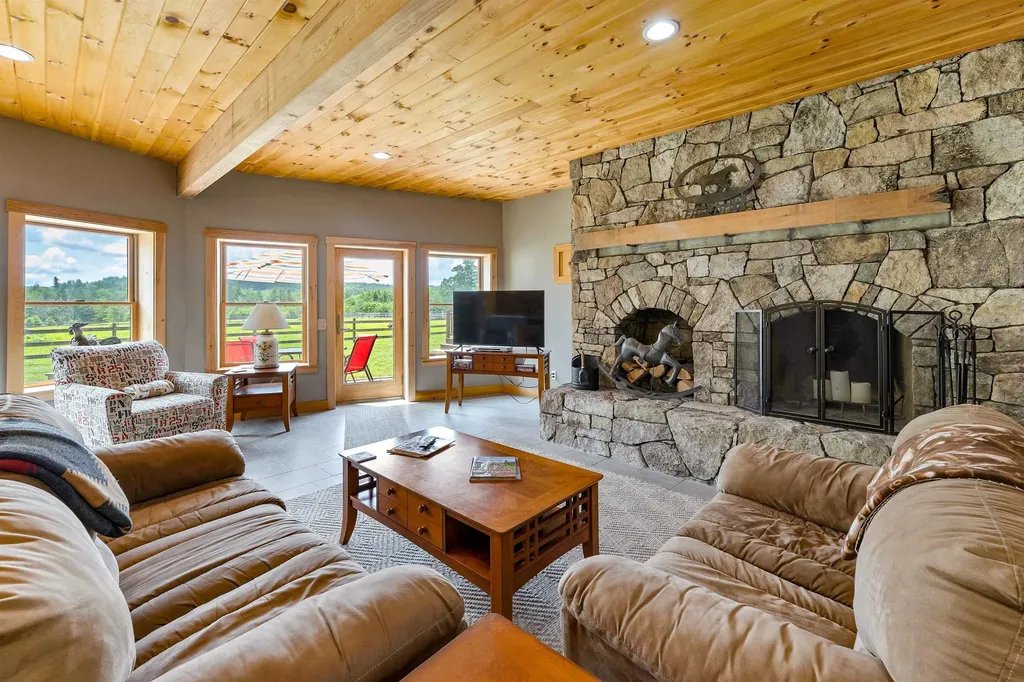 1132 Cleveland Hill Road Tamworth NH 03886