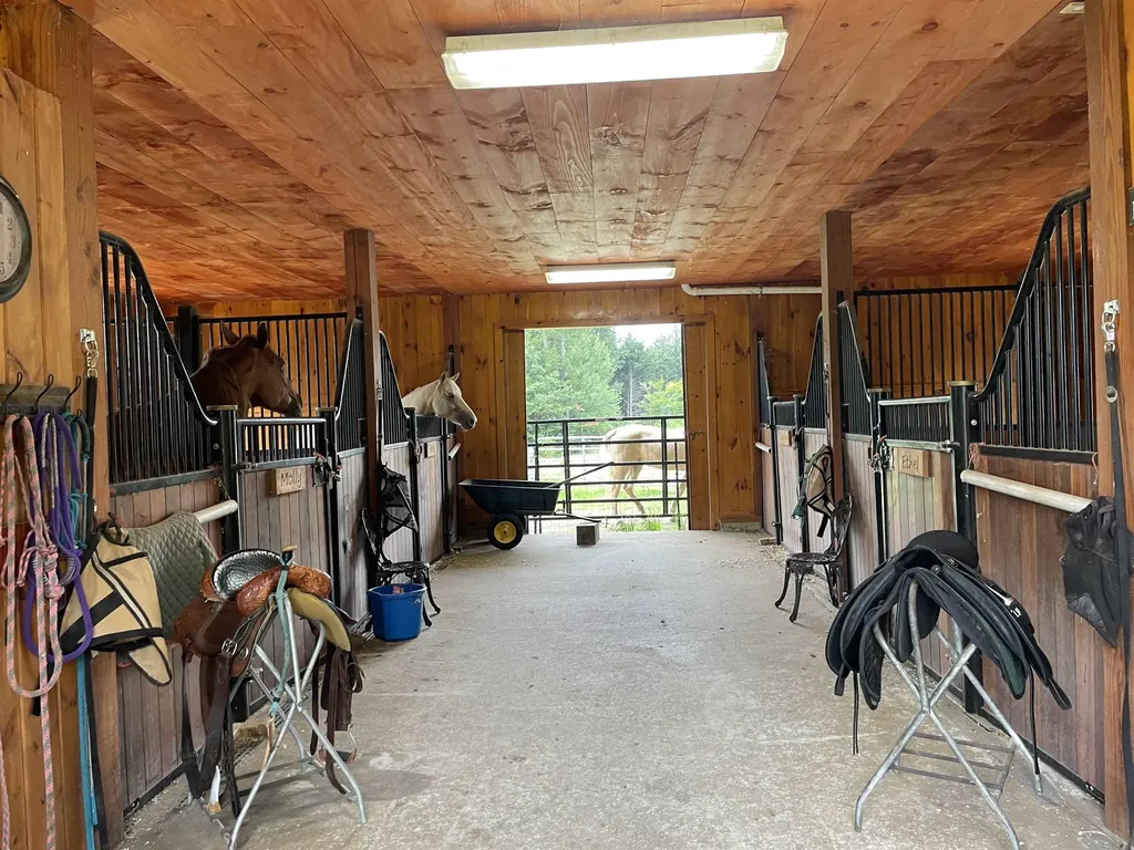 1132 Cleveland Hill Road Tamworth NH 03886