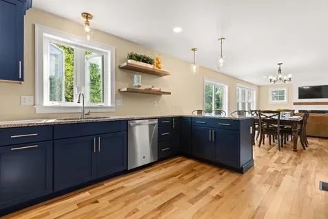 11 Skyview Drive Kittery ME 03904