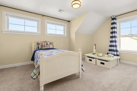 11 Skyview Drive Kittery ME 03904