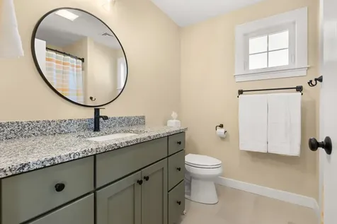 11 Skyview Drive Kittery ME 03904