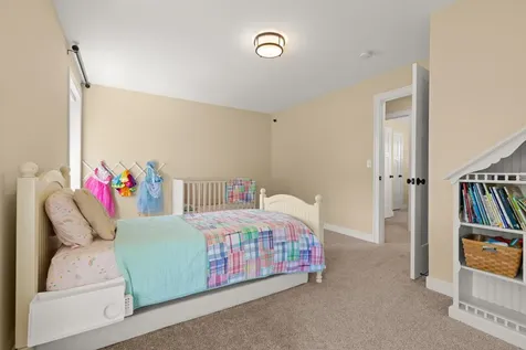 11 Skyview Drive Kittery ME 03904