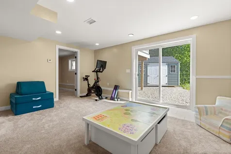 11 Skyview Drive Kittery ME 03904