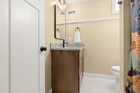 11 Skyview Drive Kittery ME 03904