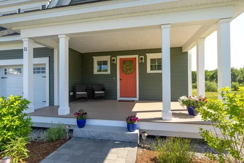 11 Skyview Drive Kittery ME 03904