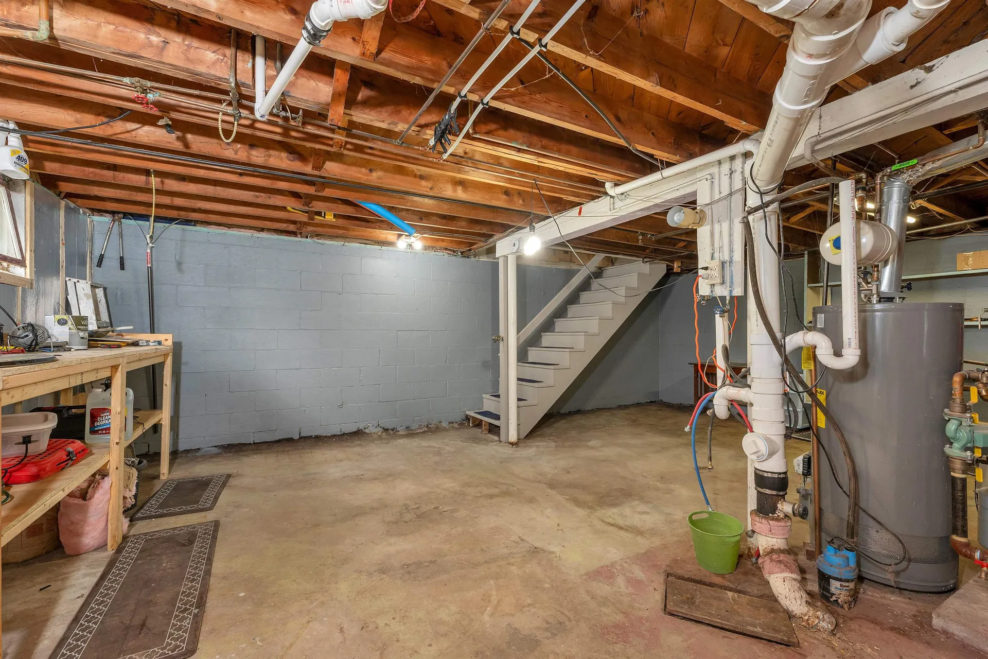 32 Chestnut Street Franklin NH 03235
