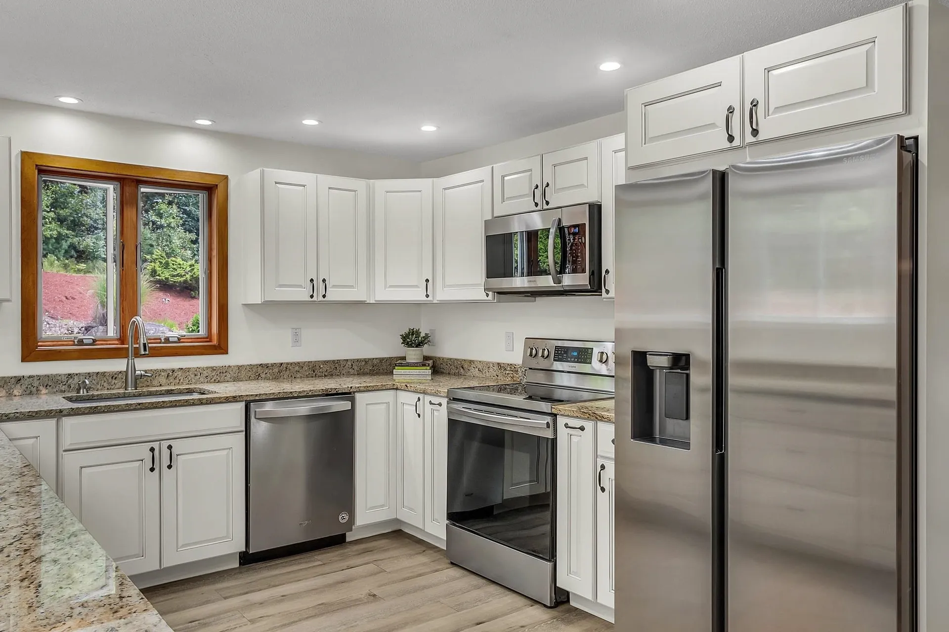 52 Sharon Road Windham NH 03087