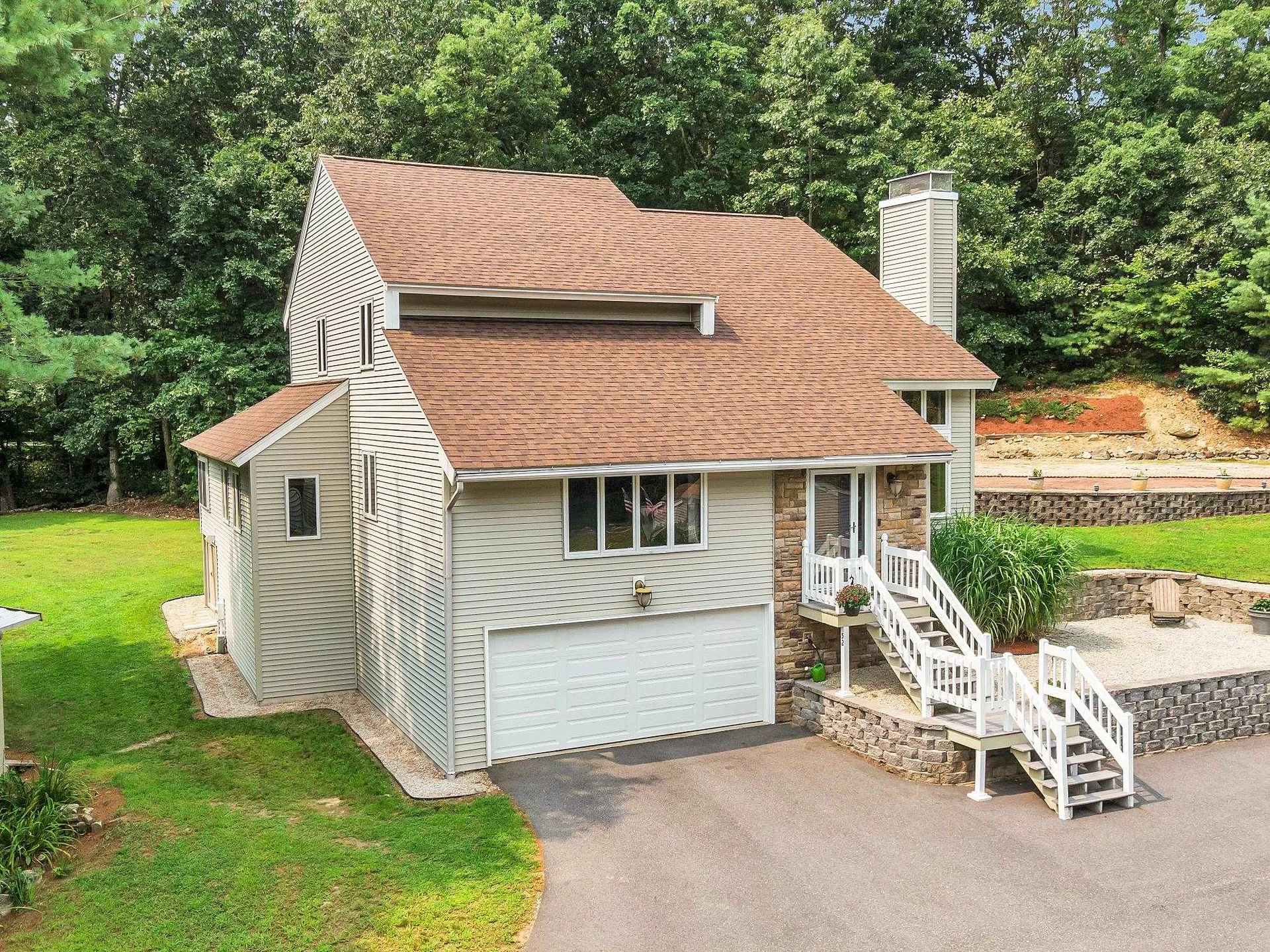 52 Sharon Road Windham NH 03087