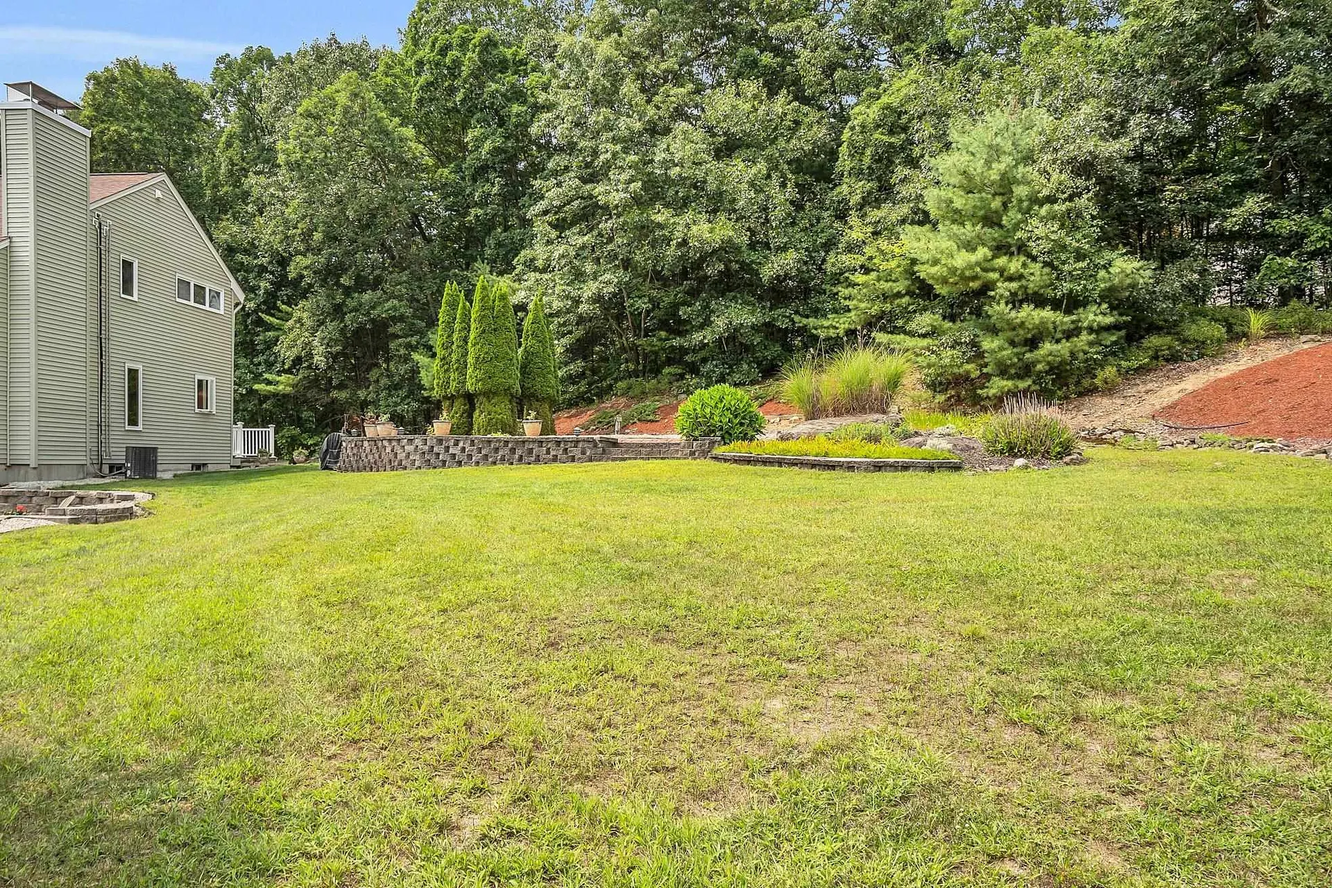 52 Sharon Road Windham NH 03087