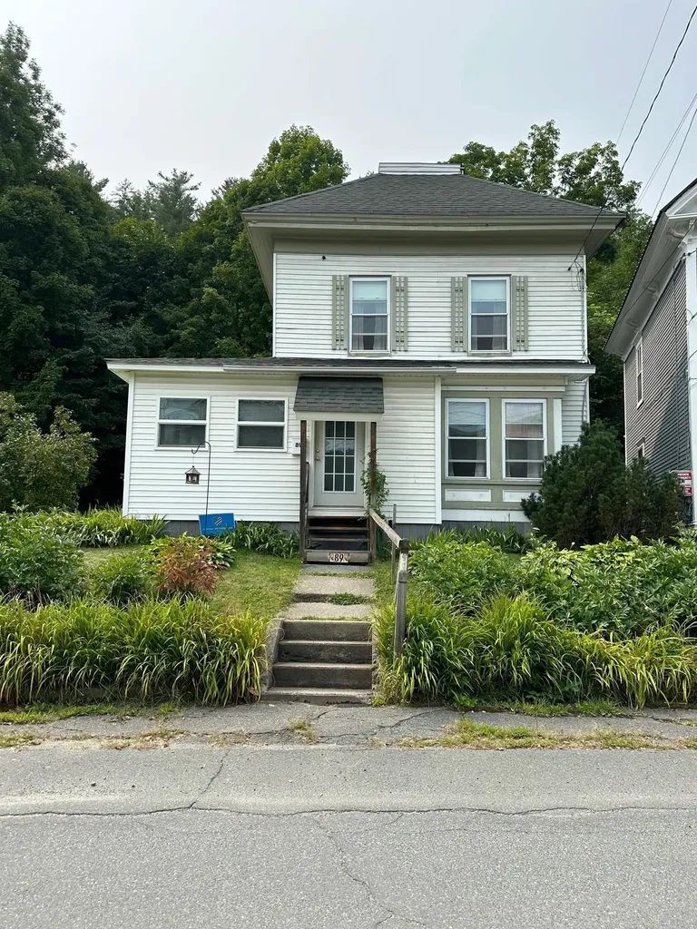 89 Pearl Street St. Johnsbury VT 05819