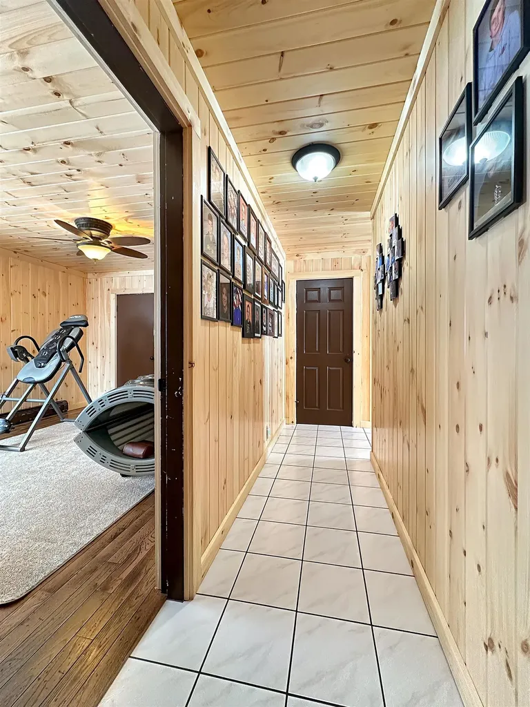 257 Main Street Colebrook NH 03576