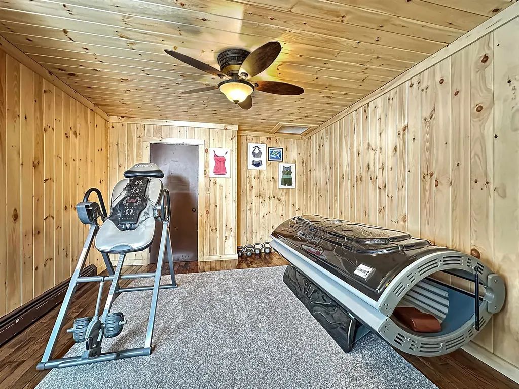 257 Main Street Colebrook NH 03576