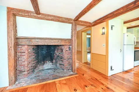 160 South Road Brentwood NH 03833