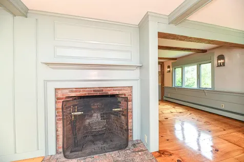 160 South Road Brentwood NH 03833